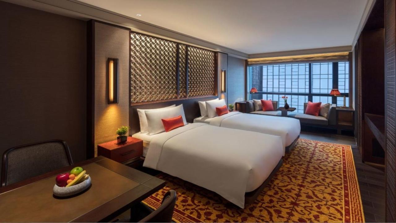Отель Regent Chongqing - Complimentary 1St Round Mini Bar Daily Экстерьер фото