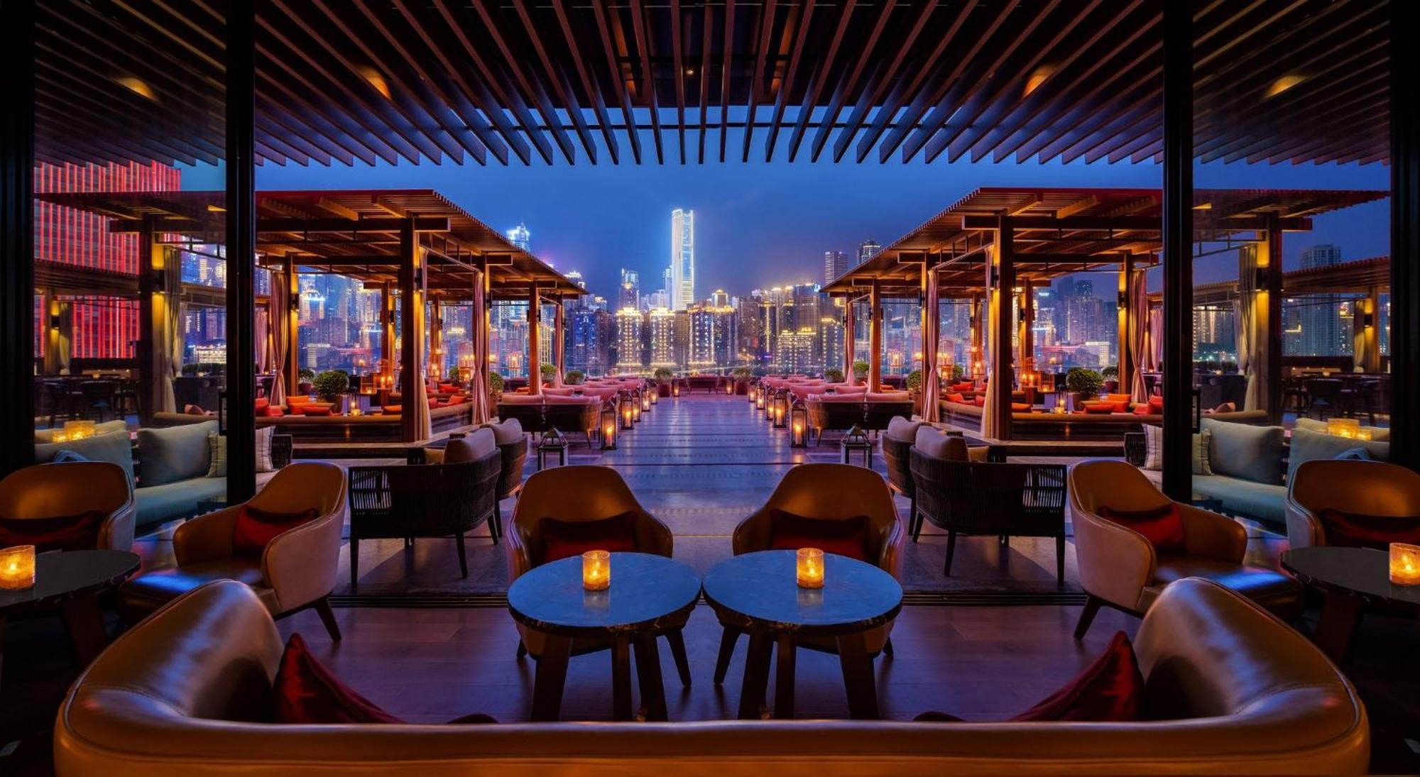 Отель Regent Chongqing - Complimentary 1St Round Mini Bar Daily Экстерьер фото