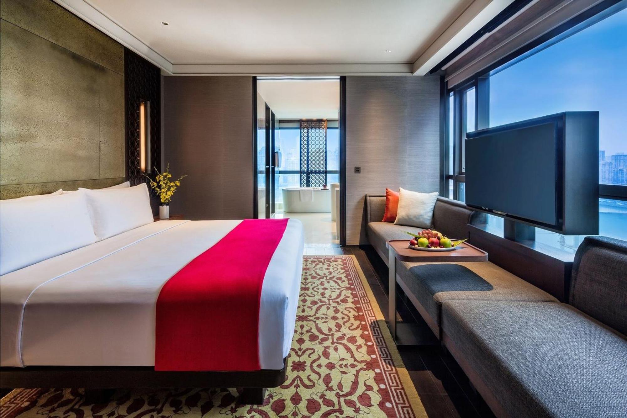 Отель Regent Chongqing - Complimentary 1St Round Mini Bar Daily Экстерьер фото